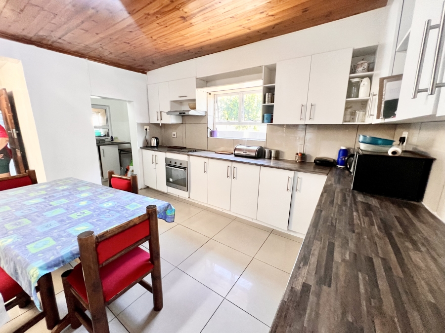 5 Bedroom Property for Sale in Churchill Estate Western Cape